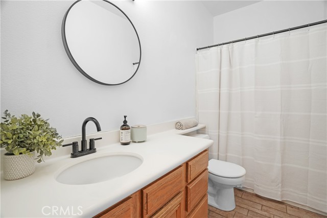 Detail Gallery Image 13 of 26 For 1480 Floral Park St, Corona,  CA 92881 - 3 Beds | 2 Baths