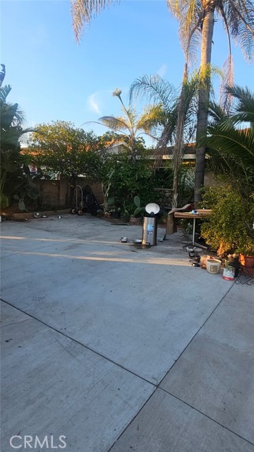 Detail Gallery Image 23 of 34 For 2313 Downie Pl, Santa Ana,  CA 92706 - 4 Beds | 2 Baths