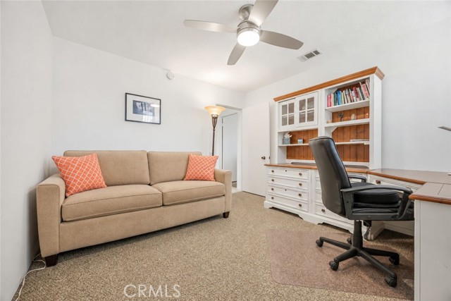 2521 N Whitewater Club Dr, Residence D, Palm Springs, CA 92262