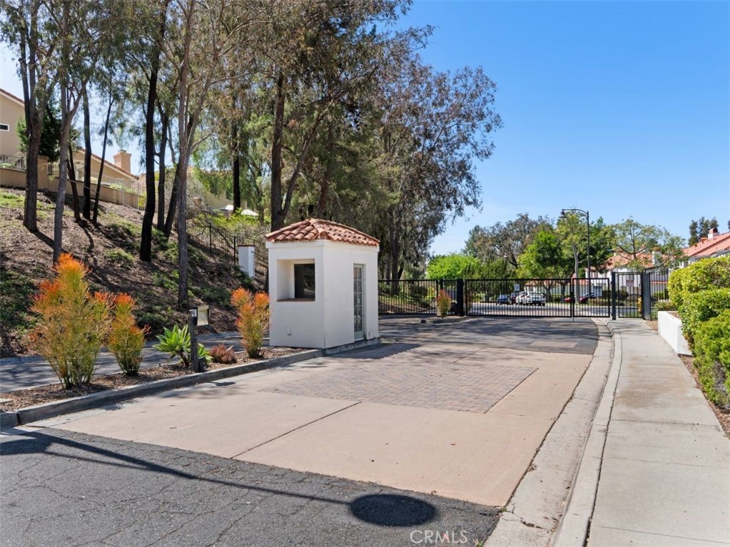 16130 Avenida Venusto - photo 3