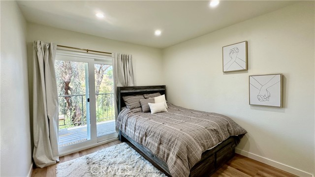 Detail Gallery Image 22 of 38 For 11467 Tampa Ave #154,  Porter Ranch,  CA 91326 - 3 Beds | 3 Baths