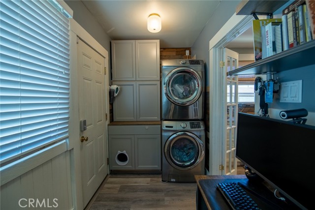 922 W 3rd Street, San Pedro CA: https://media.crmls.org/medias/0a11ffdb-1915-4e4e-9735-df07a1120c04.jpg