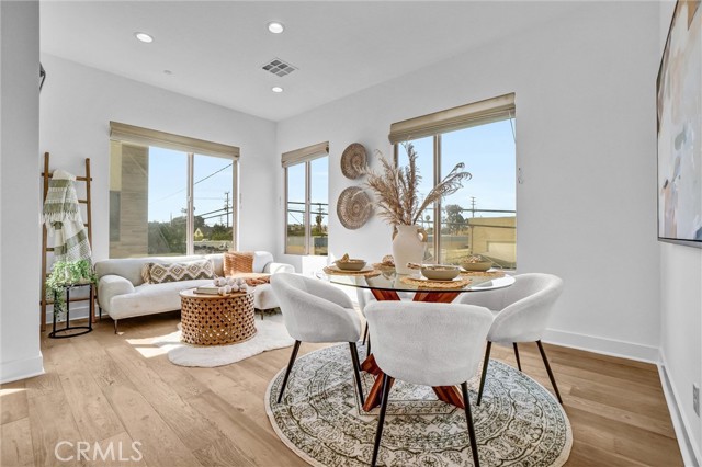 Image 12 of 51 For 24 Ebb Tide  