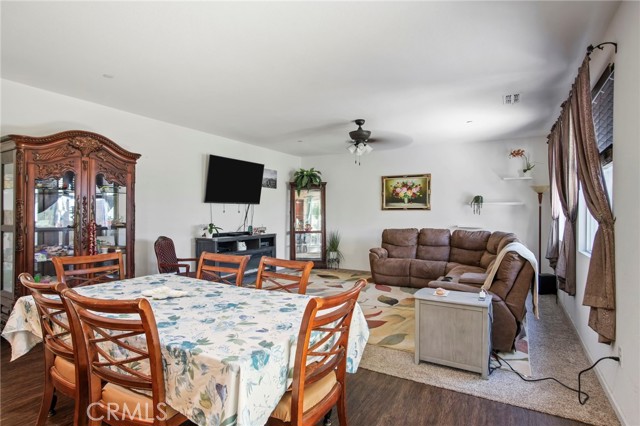 Detail Gallery Image 5 of 32 For 497 Carly Anne Dr, Merced,  CA 95341 - 4 Beds | 2/1 Baths