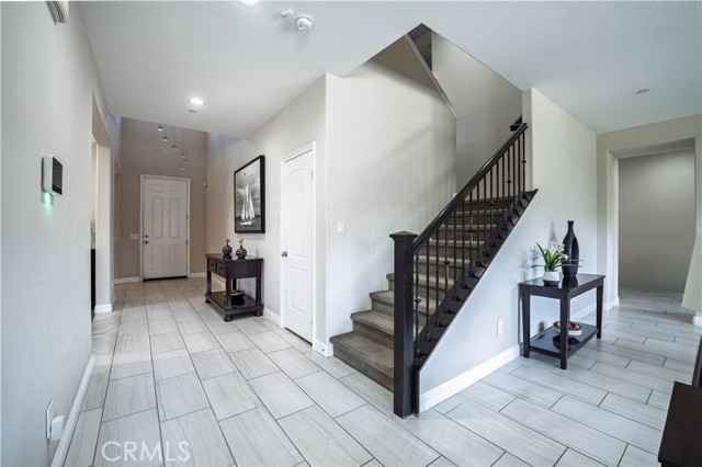 Detail Gallery Image 20 of 36 For 26407 Jean Baptiste, Moreno Valley,  CA 92555 - 5 Beds | 3/1 Baths