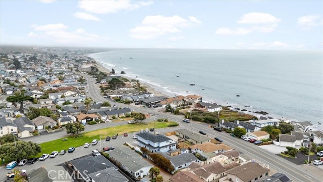 31 N 3rd Street, Cayucos CA: https://media.crmls.org/medias/0a128008-907b-49bd-8018-22c2c5d5edc6.jpg