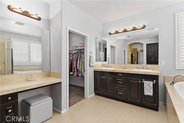25079 Loring Road, Wildomar CA: https://media.crmls.org/medias/0a12e2bf-fa01-451b-aa25-7f92700d938a.jpg