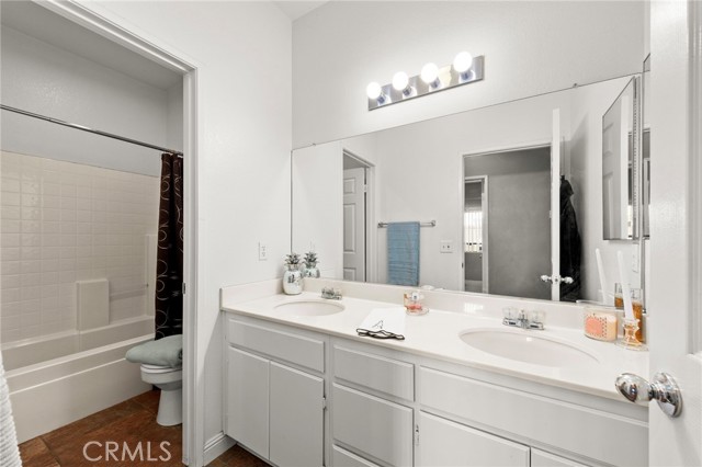 Detail Gallery Image 21 of 39 For 601 N Walnut, La Habra,  CA 90631 - 3 Beds | 3 Baths