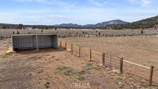 Detail Gallery Image 10 of 16 For 735 Cypress, Big Bear City,  CA 92314 - – Beds | – Baths