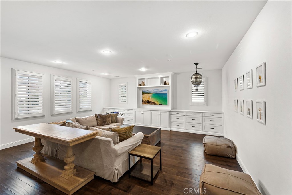 MLS #NP25231160 image #16