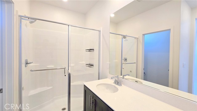 3942 Lavine Way, Corona CA: https://media.crmls.org/medias/0a143a23-91fd-4e28-89a1-7de542284363.jpg