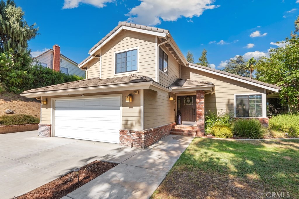 12691 La Solana Drive