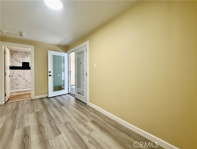 19321 Beach Boulevard, Huntington Beach CA: https://media.crmls.org/medias/0a148c47-325e-4b3d-862e-fd82eef3ef06.jpg