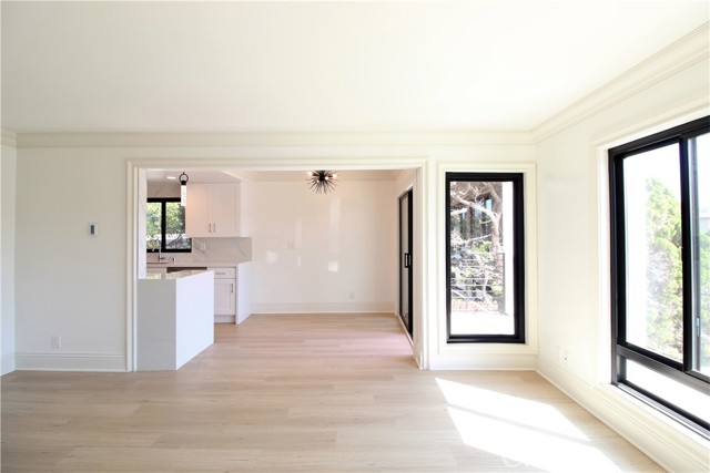 Detail Gallery Image 7 of 34 For 420 Cypress Dr #420,  Laguna Beach,  CA 92651 - 2 Beds | 2 Baths