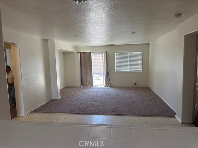 6132 Sandwood Way, Palmdale CA: https://media.crmls.org/medias/0a14d5b7-47fc-46c2-b6b5-9e83e927d236.jpg
