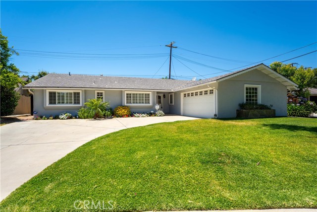 Detail Gallery Image 1 of 39 For 23172 Gainford St, Woodland Hills,  CA 91364 - 3 Beds | 2/1 Baths