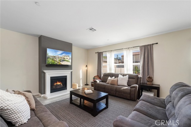 Detail Gallery Image 18 of 55 For 30543 Silky Lupine, Murrieta,  CA 92563 - 5 Beds | 3 Baths