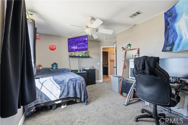 Detail Gallery Image 18 of 50 For 13385 Dunwood, Victorville,  CA 92392 - 4 Beds | 3 Baths