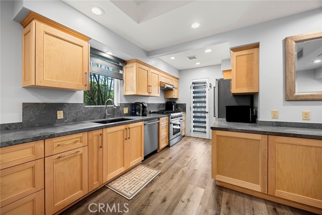 Detail Gallery Image 46 of 58 For 634 East Adams Ave, Orange,  CA 92867 - 5 Beds | 6 Baths