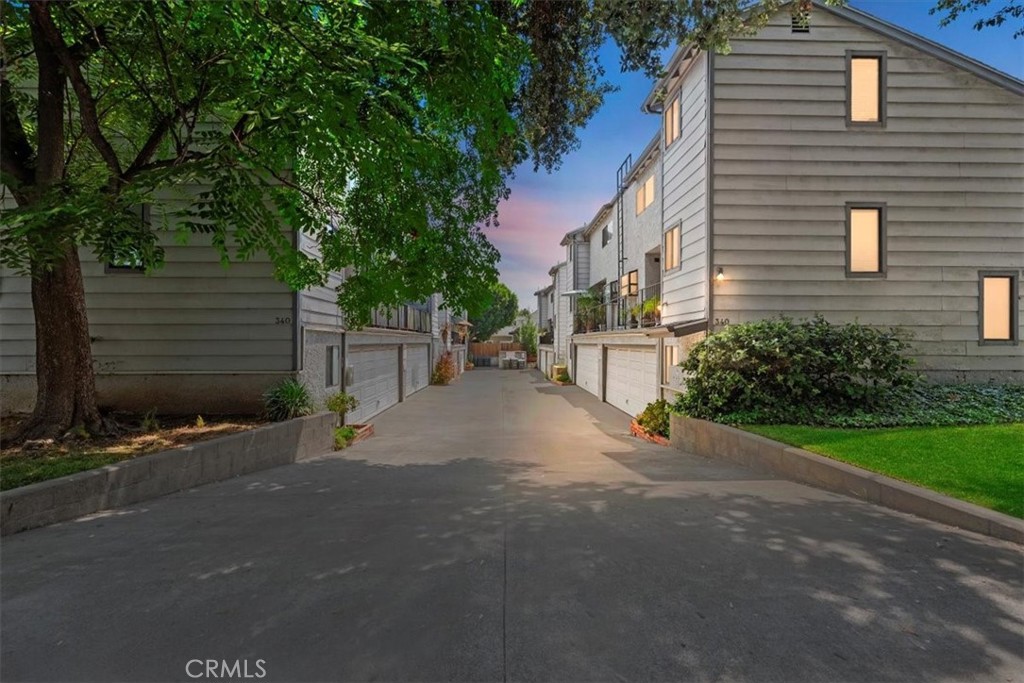 340 E Washington Boulevard #3