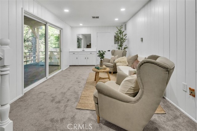 Detail Gallery Image 23 of 33 For 377 Hillside, Lake Arrowhead,  CA 92352 - 3 Beds | 2 Baths