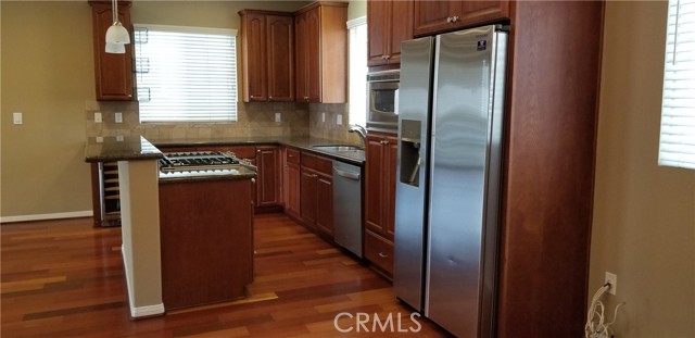 Detail Gallery Image 12 of 39 For 1704 Ruxton Ln #C,  Redondo Beach,  CA 90278 - 3 Beds | 2/1 Baths