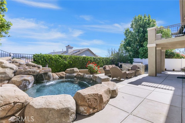 18 Whippoorwill, Trabuco Canyon CA: https://media.crmls.org/medias/0a1de055-f376-4055-94c4-72c321d5d486.jpg