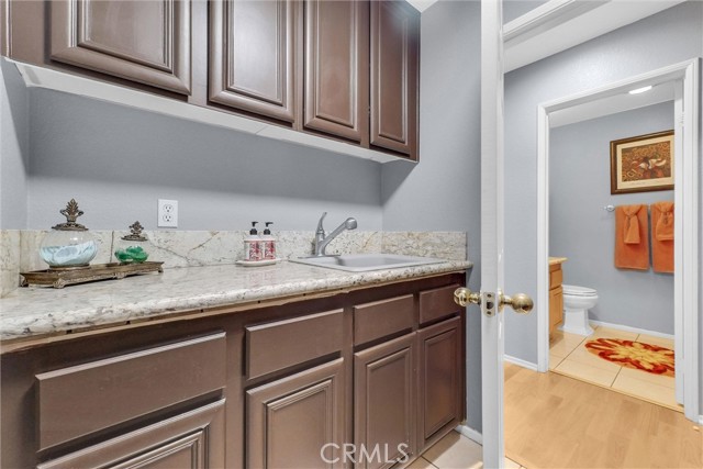 Detail Gallery Image 19 of 47 For 7154 Ohio River Dr, Corona,  CA 91752 - 5 Beds | 4 Baths