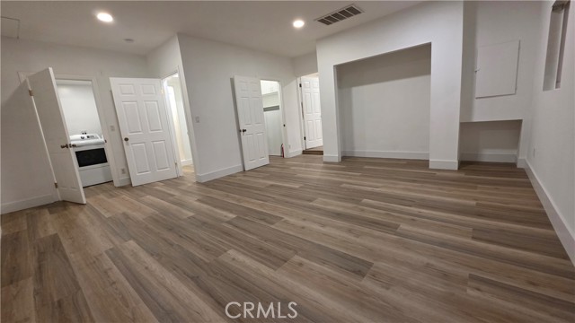 Detail Gallery Image 41 of 58 For 18224 Chatsworth, Porter Ranch,  CA 91326 - 5 Beds | 3 Baths