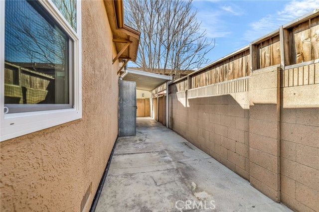 17105 Woodruff Avenue, Bellflower CA: https://media.crmls.org/medias/0a1f1b24-103e-486f-9f97-cabcaba770bc.jpg