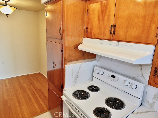 Detail Gallery Image 18 of 39 For 1724 E 1st St #9,  Long Beach,  CA 90802 - 1 Beds | 1 Baths