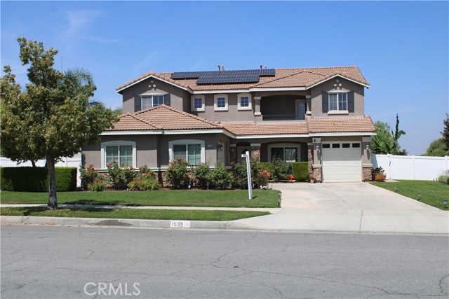 1539 Carmel Court, Redlands CA: https://media.crmls.org/medias/0a1f34f7-eec3-499c-80e6-20976fdae5b4.jpg