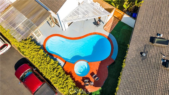 450 Anchor Way, Carlsbad CA: https://media.crmls.org/medias/0a1f3948-f146-4da9-8943-e07f9e592890.jpg