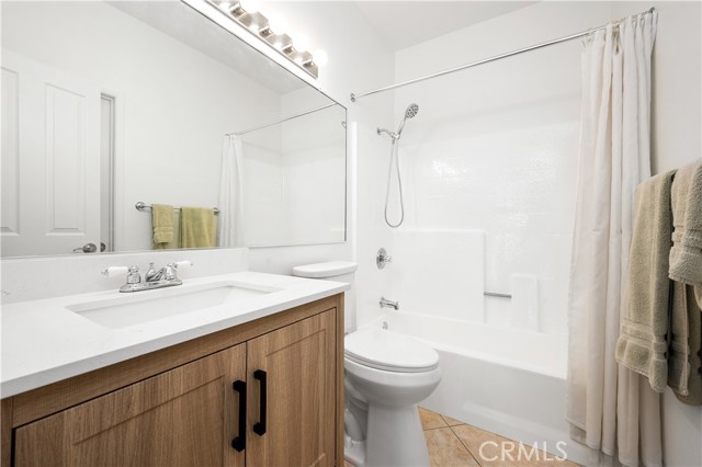 Detail Gallery Image 20 of 59 For 4591 Warner Ave #101,  Huntington Beach,  CA 92649 - 3 Beds | 2 Baths