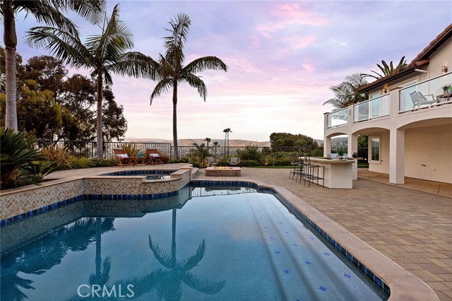 1110 Novilunio, San Clemente CA: https://media.crmls.org/medias/0a1f97eb-2a3b-4207-82ae-ab09f024b6aa.jpg