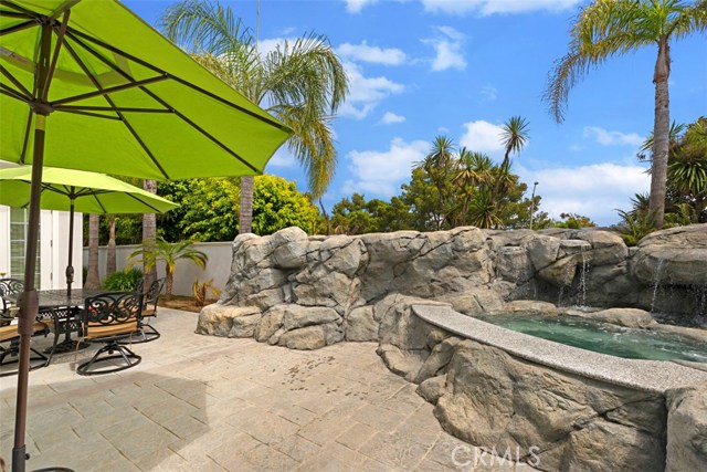 97 Ritz Cove Drive, Dana Point CA: https://media.crmls.org/medias/0a1fadd7-ff65-4e24-b248-675142655196.jpg