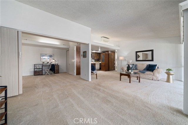 Detail Gallery Image 4 of 19 For 1740 Sunningdale Rd 16b,  Seal Beach,  CA 90740 - 2 Beds | 1 Baths