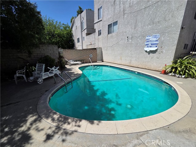 Detail Gallery Image 25 of 26 For 9146 Tobias Ave #3,  Panorama City,  CA 91402 - 3 Beds | 3 Baths