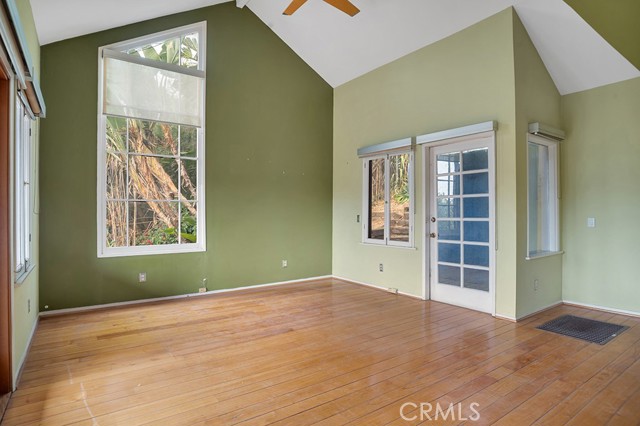2052 N Alvarado N Street, Los Angeles CA: https://media.crmls.org/medias/0a20eb4e-8eca-4fb0-aac6-88dd809d2385.jpg