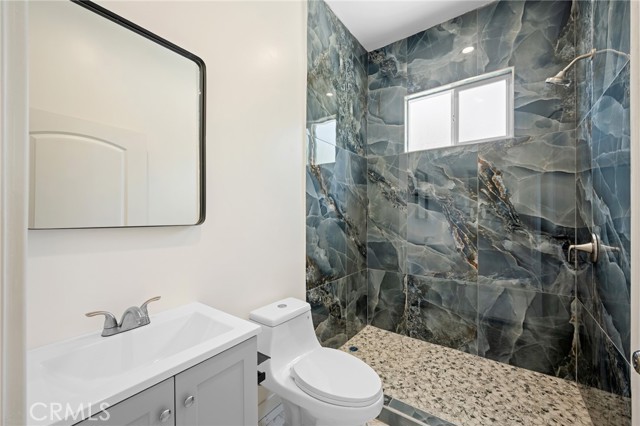 8302 Webb Avenue, Sun Valley CA: https://media.crmls.org/medias/0a2145db-81c3-4901-9977-d57f0366a252.jpg