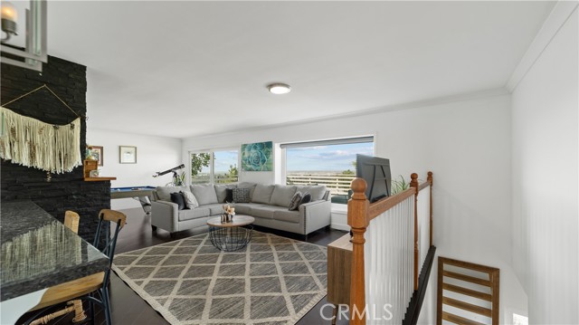 12032 S Circle Drive, Whittier CA: https://media.crmls.org/medias/0a214b29-b3a1-4333-969a-af59bc183781.jpg