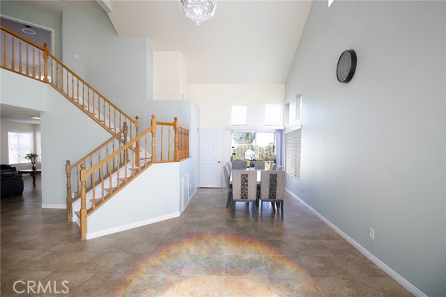 Detail Gallery Image 9 of 55 For 1215 Date Palm Dr, Palmdale,  CA 93551 - 4 Beds | 3 Baths