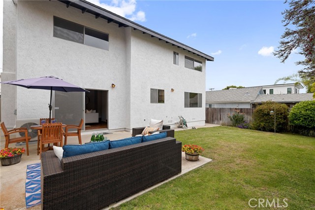 Spacious Private Backyard