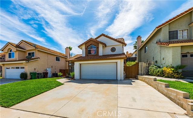 Detail Gallery Image 4 of 26 For 24639 Leafwood Dr, Murrieta,  CA 92562 - 3 Beds | 2/1 Baths