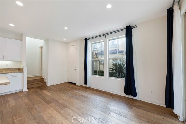 Detail Gallery Image 8 of 41 For 18 Prominence, Lake Forest,  CA 92630 - 3 Beds | 2/1 Baths