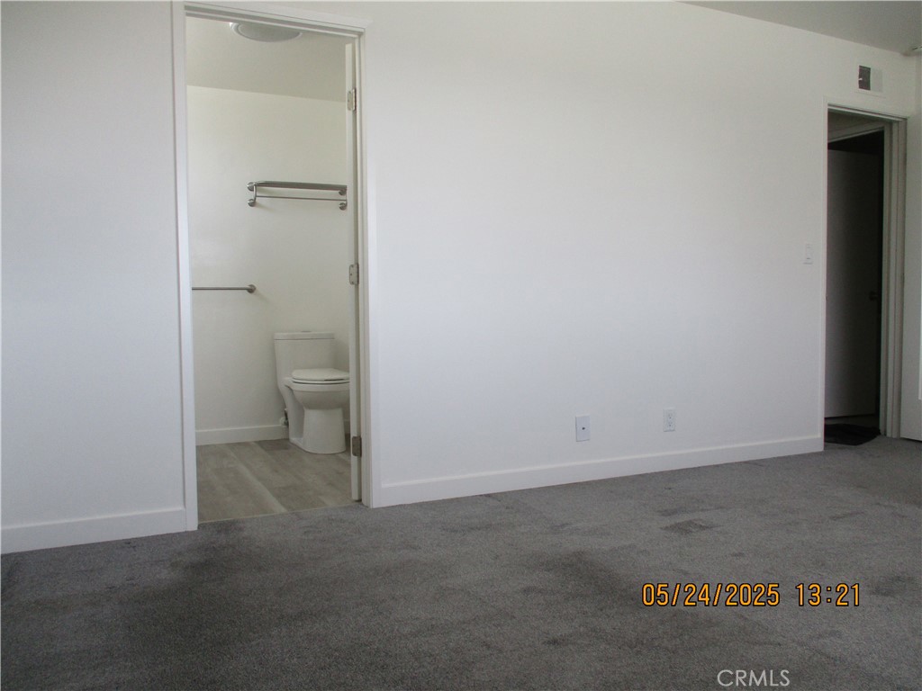 MLS #OC25124165 img 2