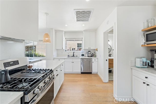 2912 Covina Street, Los Angeles CA: https://media.crmls.org/medias/0a23e3da-0c5a-4f9e-b5ae-5c8d0ce2b47d.jpg