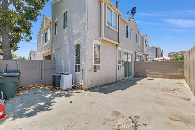 4816 S Fork Road, Chino CA: https://media.crmls.org/medias/0a243fdb-a2b1-4548-9862-db1928335146.jpg