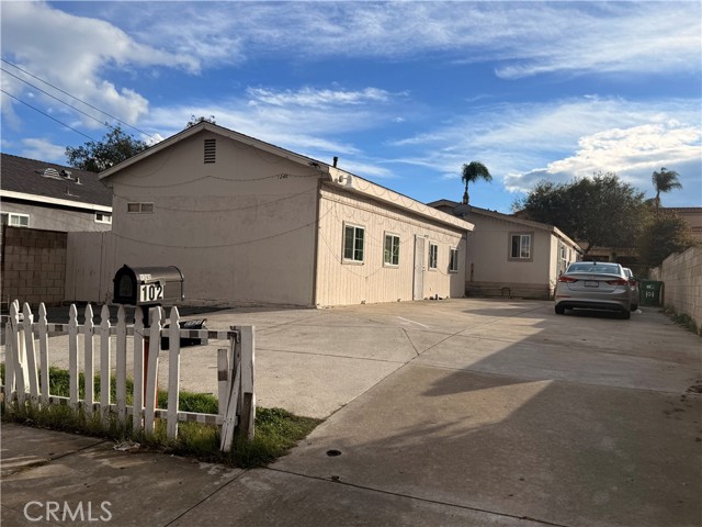 Detail Gallery Image 4 of 6 For 1240 E St, Corona,  CA 92882 - – Beds | – Baths