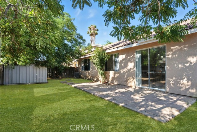 1063 Blackburn Way, Hemet CA: https://media.crmls.org/medias/0a2509cd-4a61-48f1-bf77-4bc1619030d8.jpg